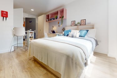 iQ Signal Place Student Halls, 10 Traffic Street, City Centre, Nottingham, NG2 1NE - Image 1